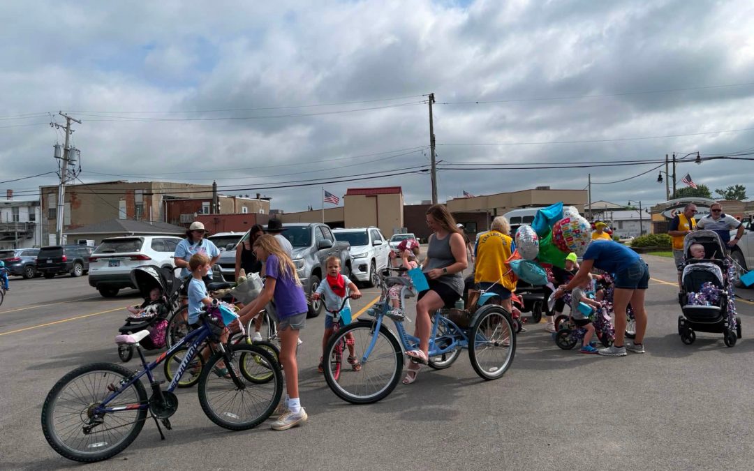 Lena Lions Bike and Pet Parade